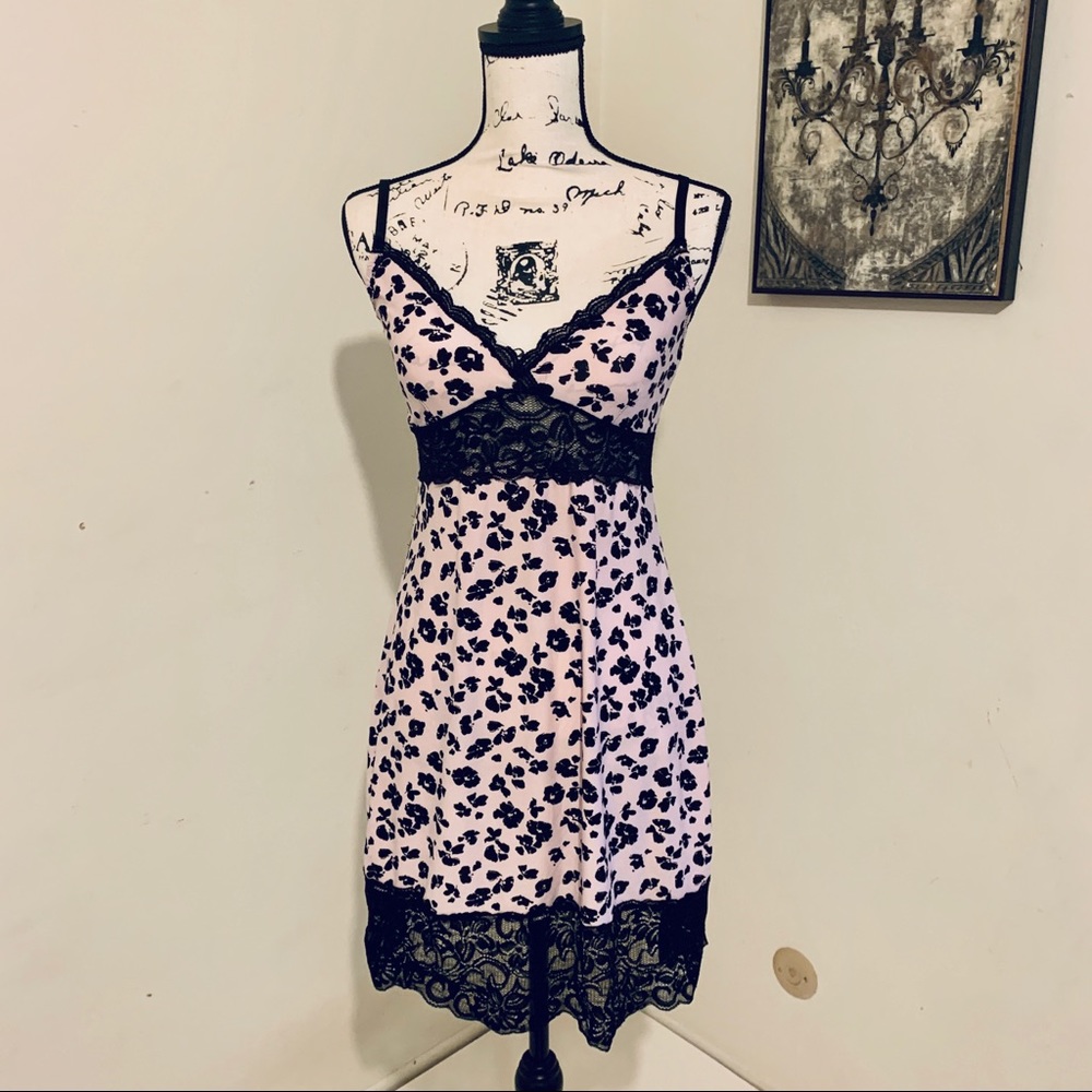 Pink Floral Print Chemise w/ Lace Trim